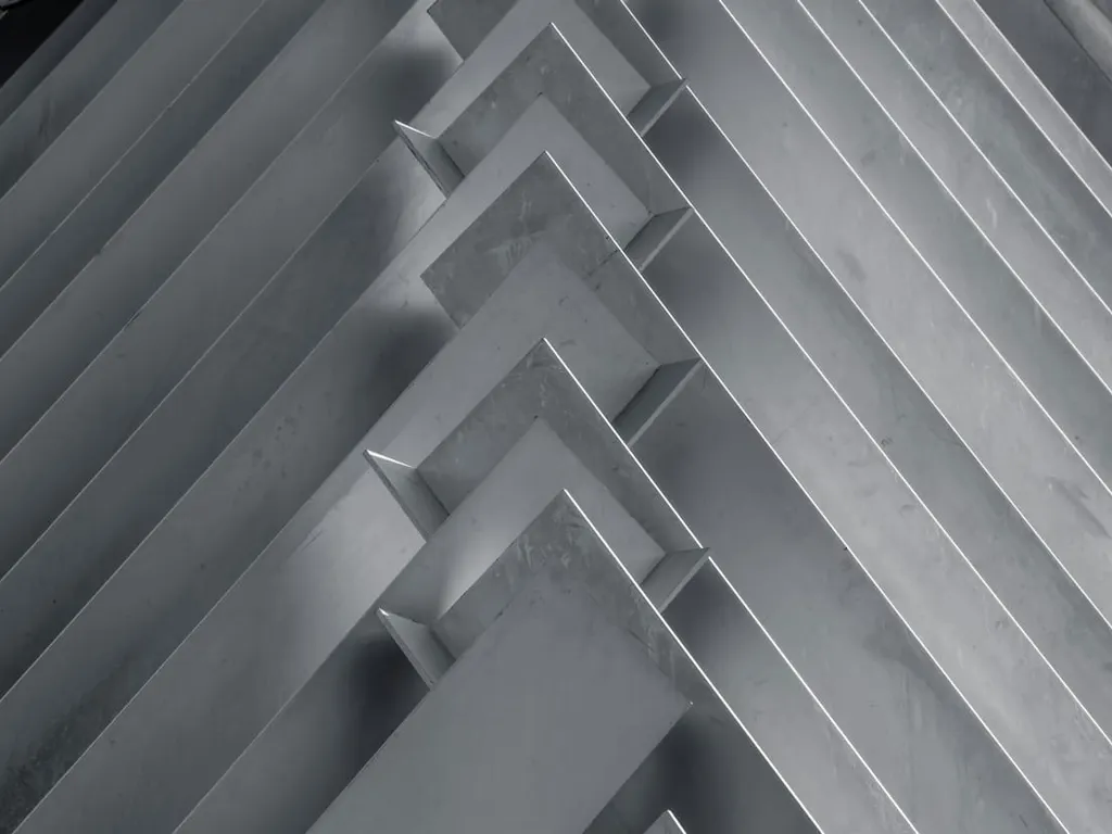 Ángulo de aluminio